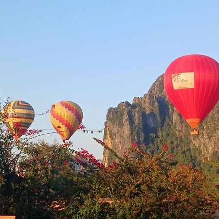 Riverside Garden Hostel Vang Vieng Exterior photo